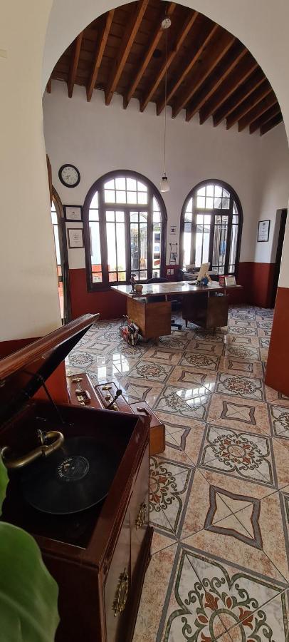 ホテル San Felipe El Real チワワ エクステリア 写真